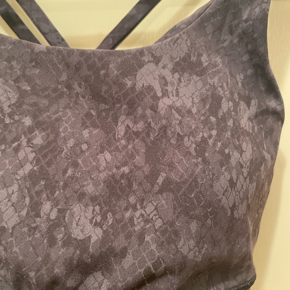 Lululemon Energy Bra - Picture 2 of 4